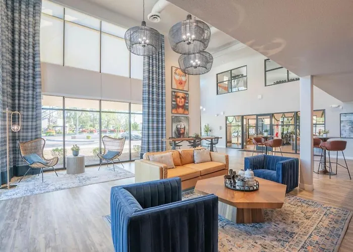 Trendy 2bd Gym Pool Parking Wd Sleeps 8 Tempe