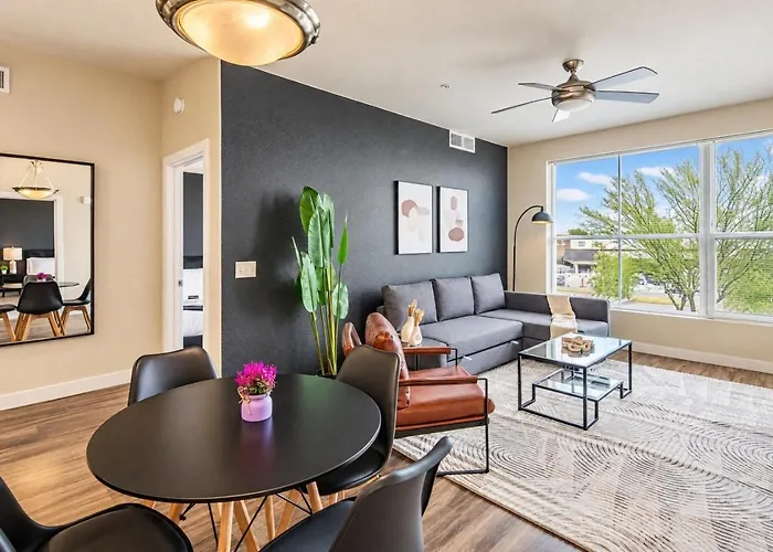 Trendy 2bd Gym Pool Parking Wd Sleeps 8 * Tempe